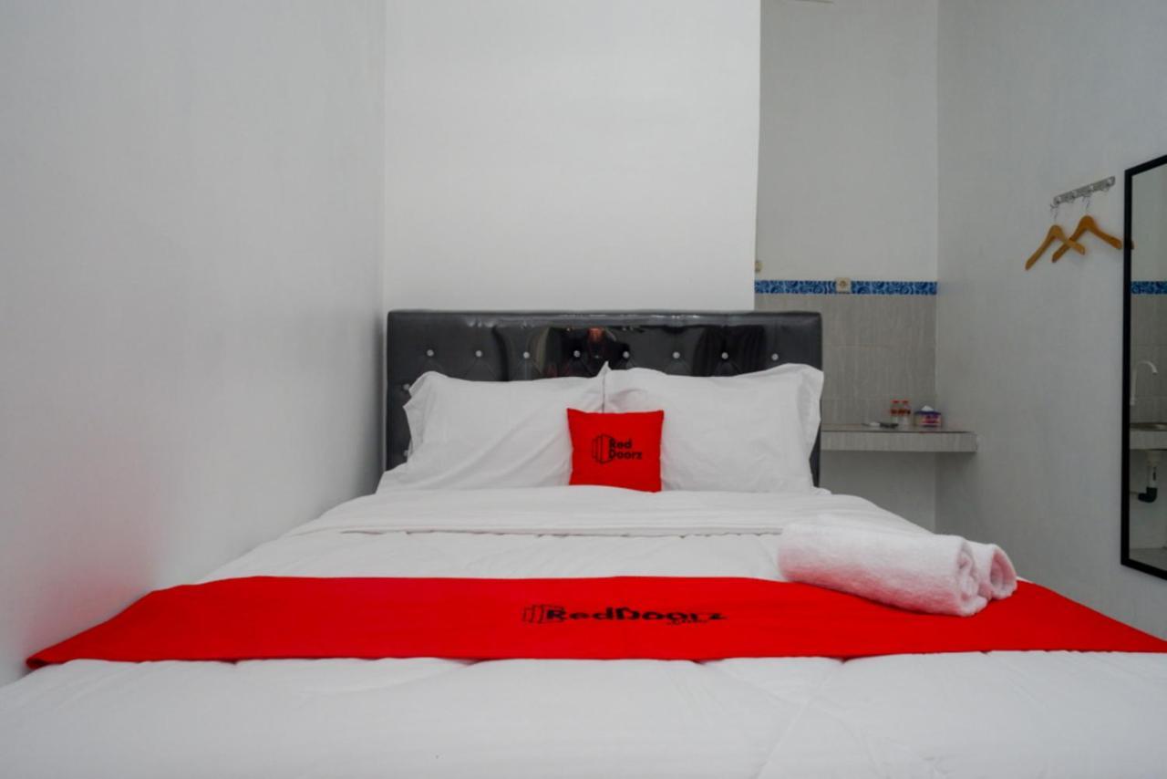Reddoorz Near Universitas Semarang 2 Alastuwo Ngoại thất bức ảnh