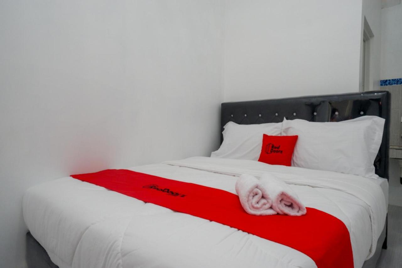 Reddoorz Near Universitas Semarang 2 Alastuwo Ngoại thất bức ảnh