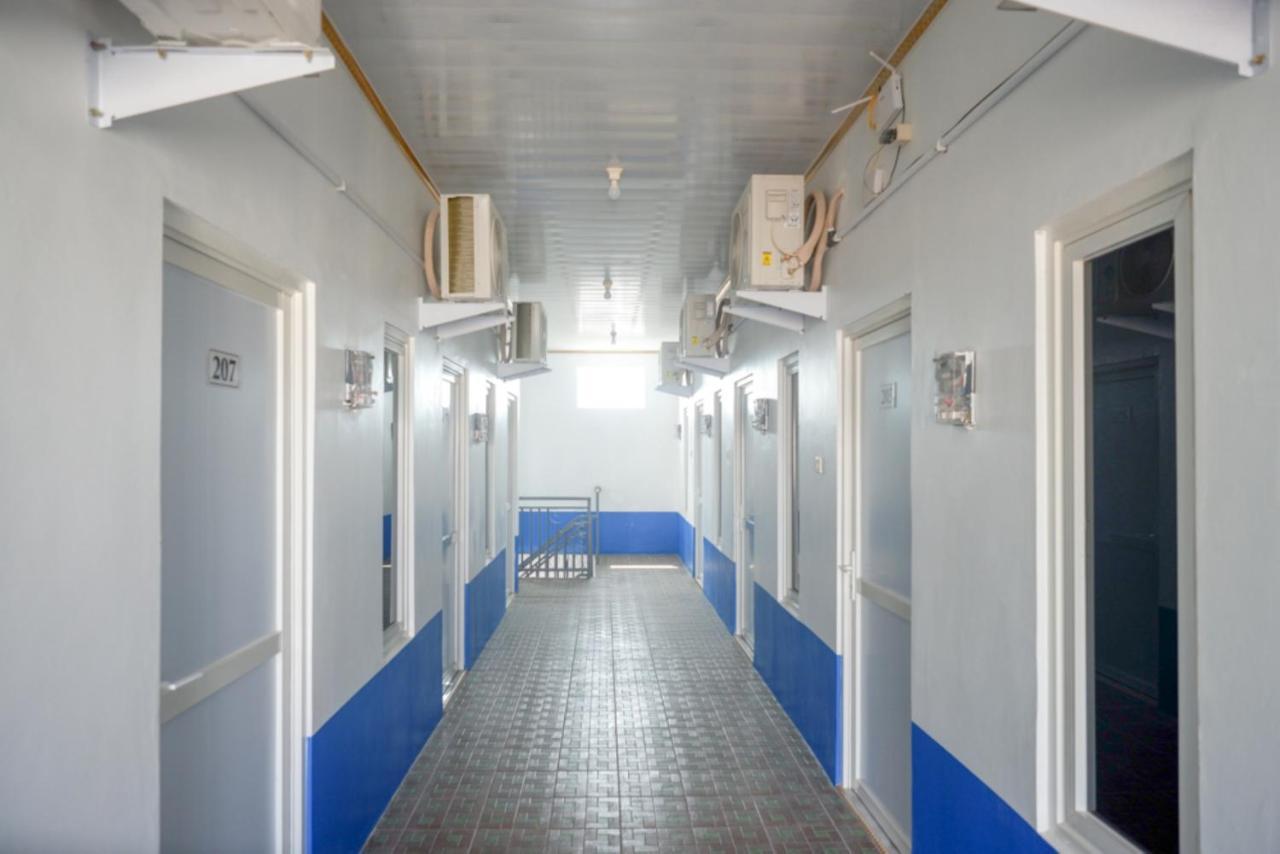 Reddoorz Near Universitas Semarang 2 Alastuwo Ngoại thất bức ảnh