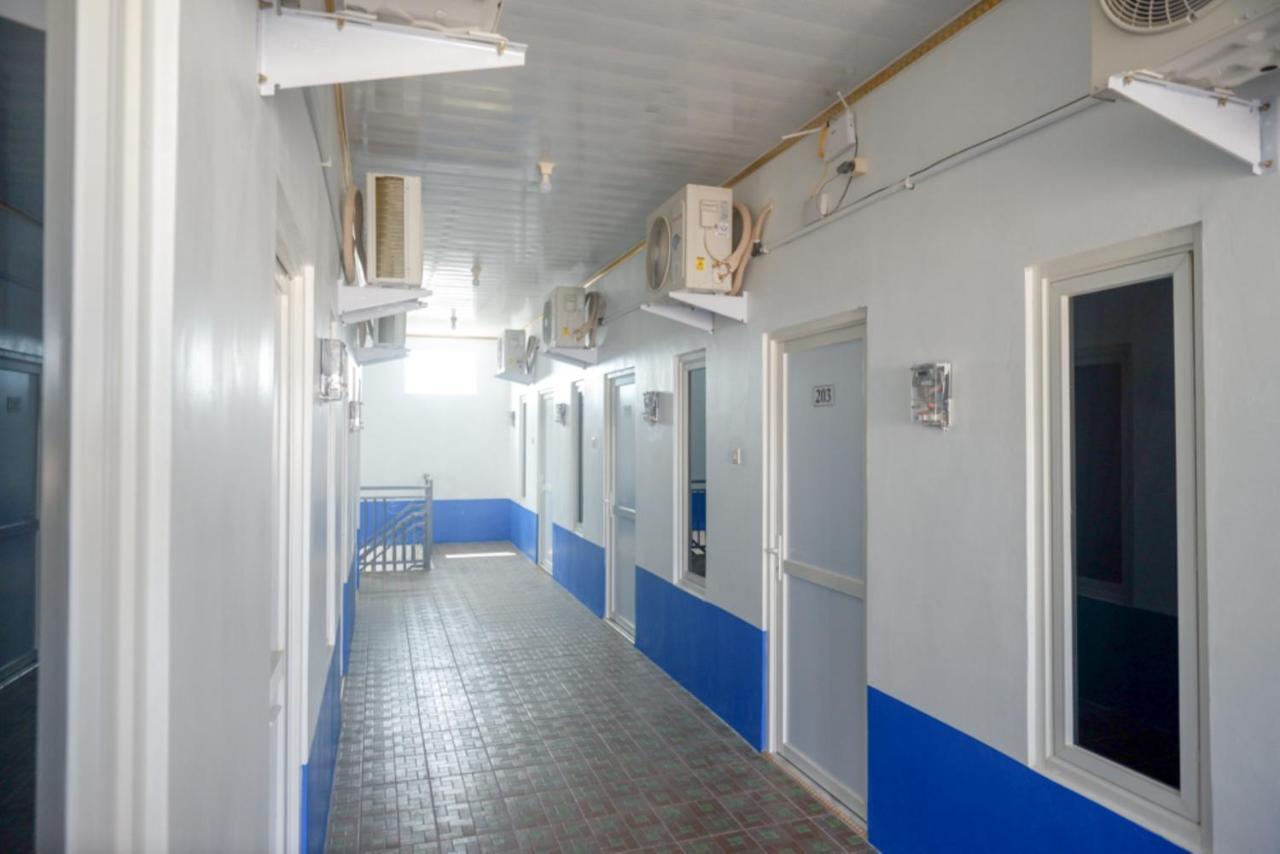 Reddoorz Near Universitas Semarang 2 Alastuwo Ngoại thất bức ảnh